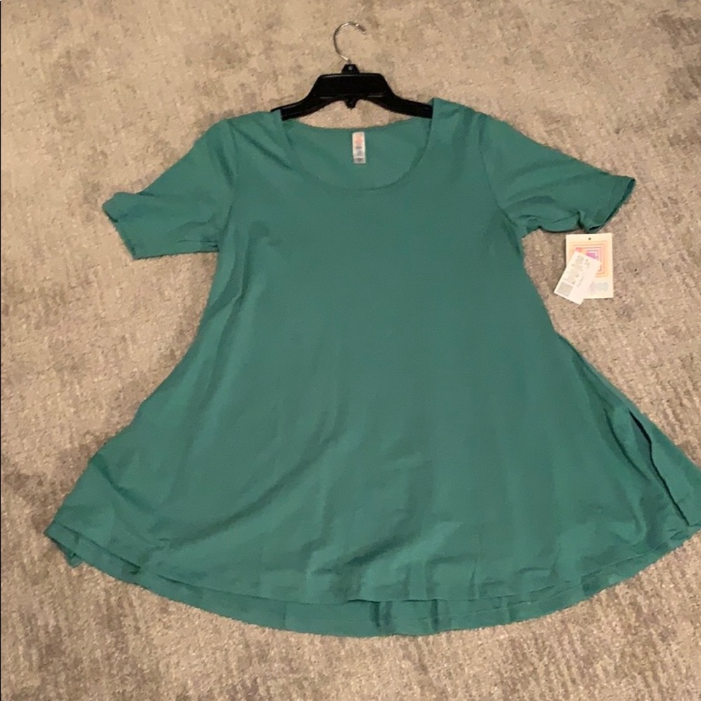 LuLaRoe Perfect T